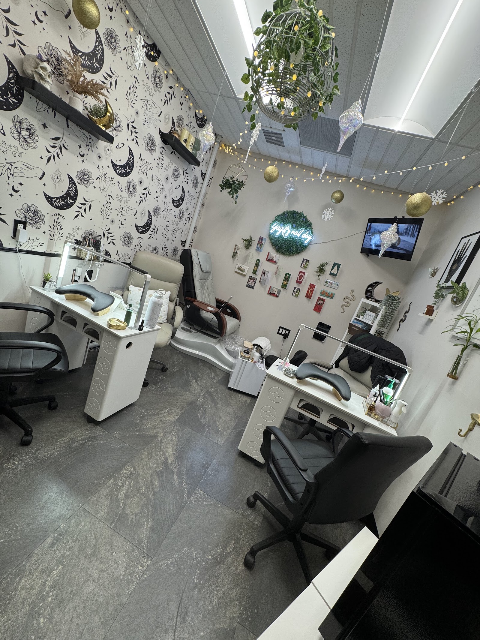 Polished nail Studio nail work in Staten Island, New York